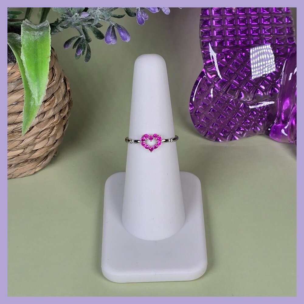 Sterling Silver‎ Heart Shaped Ring With Fuchsia Stones Size 6 (NWOT)